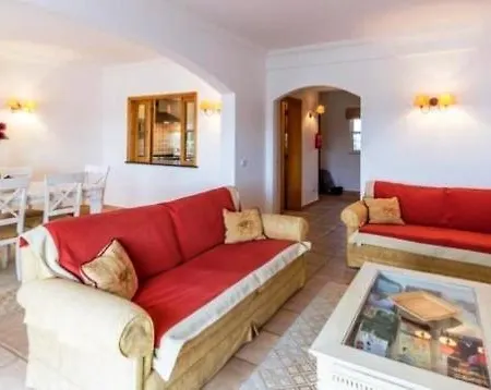 וילה Vale Do Garrao Sleeps 4 Pool Air Con Wifi ואלה דה לובו